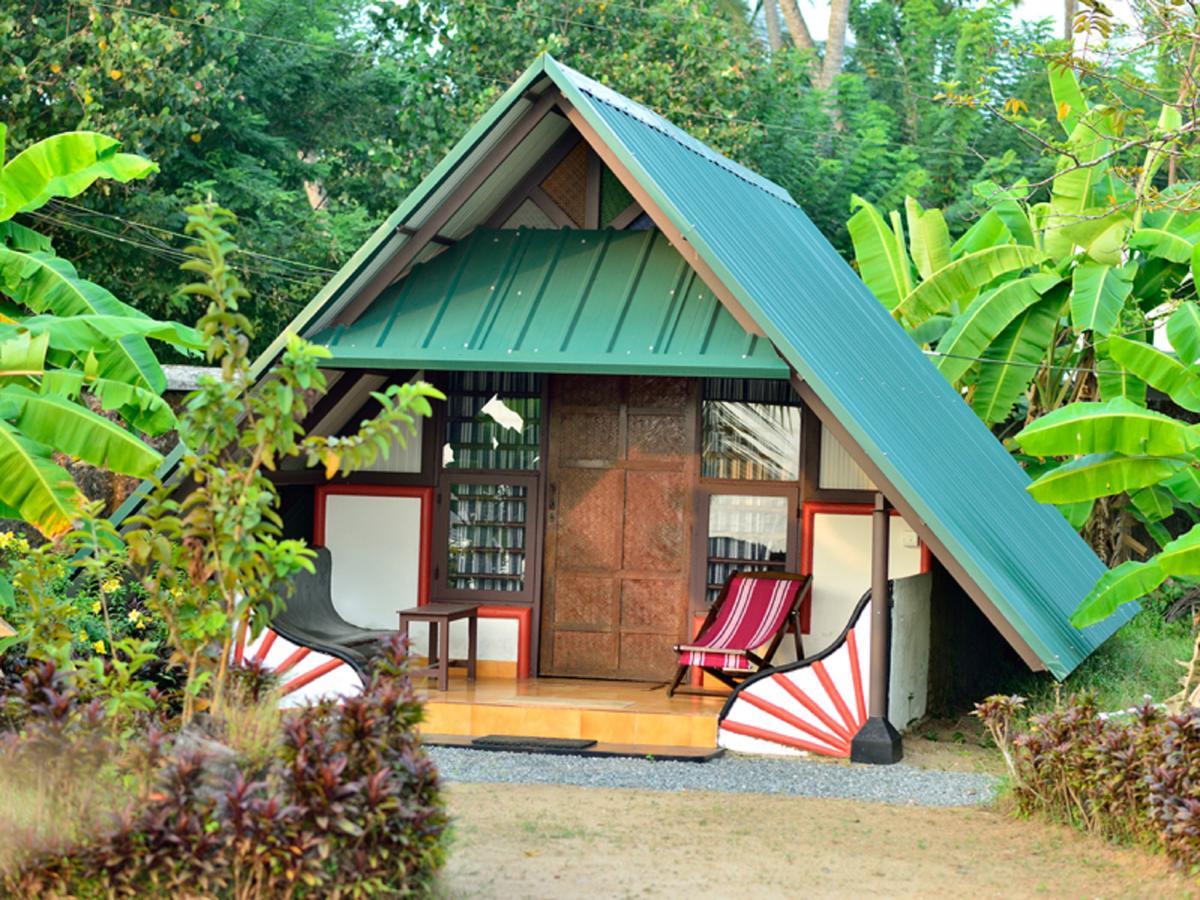 Kadaloram Beach Resort Kochi Exterior foto